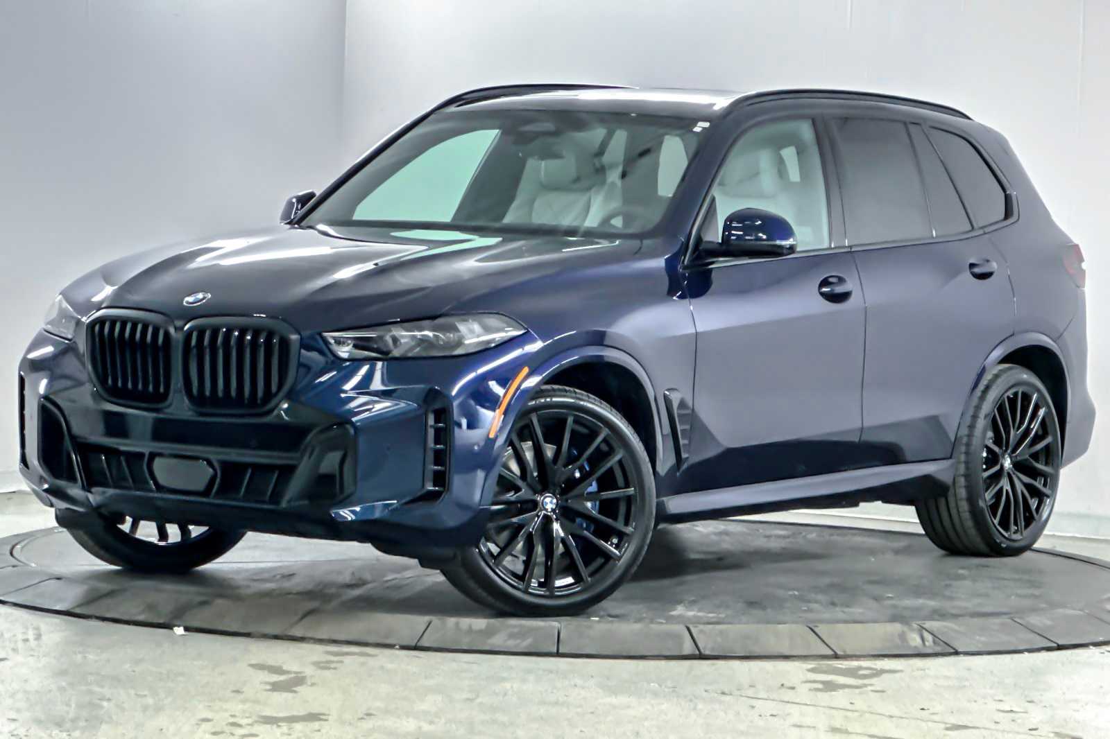 Thumbnail: 2026 BMW X5 - 1