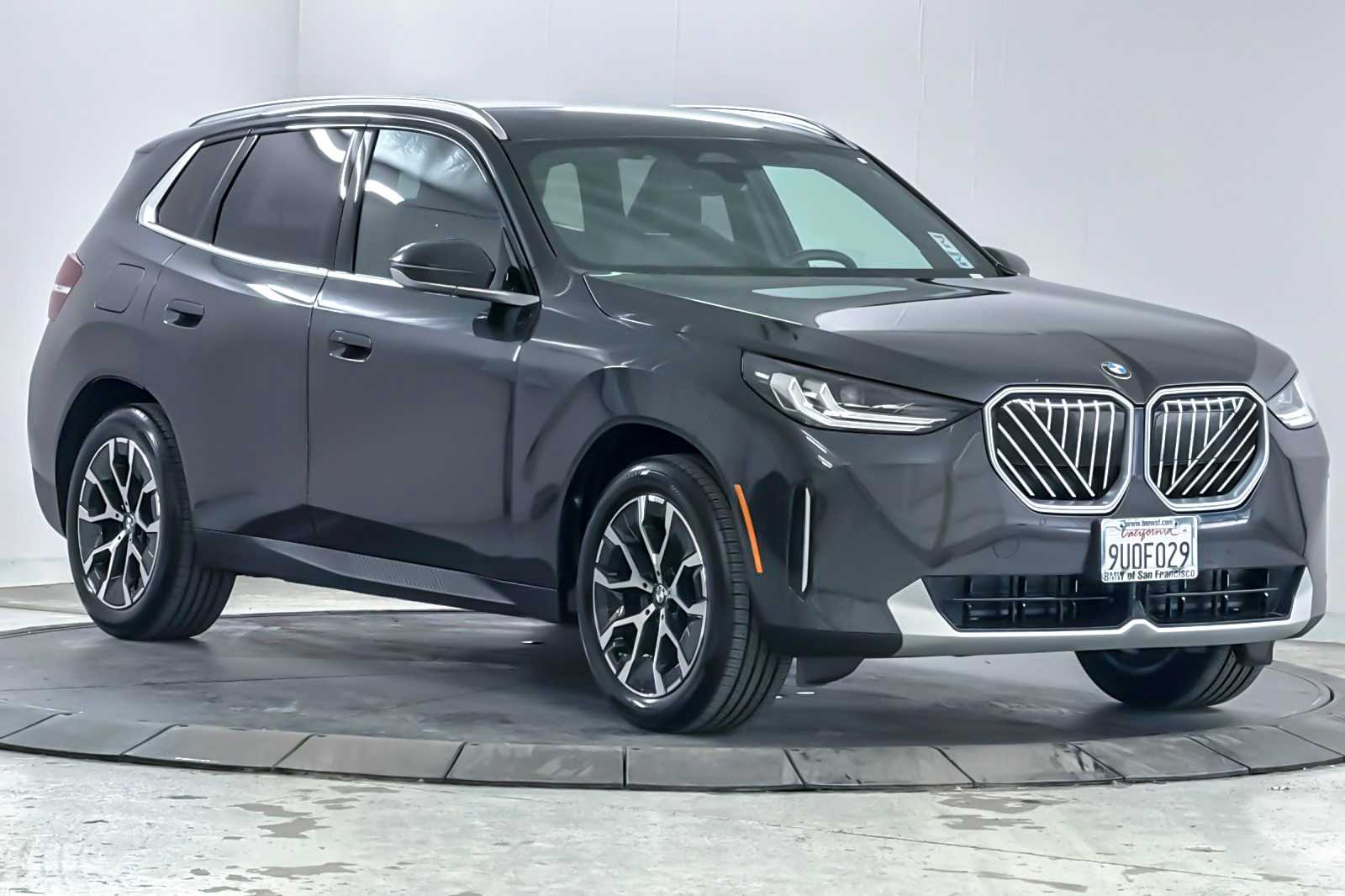 Thumbnail: 2025 BMW X3 - 9