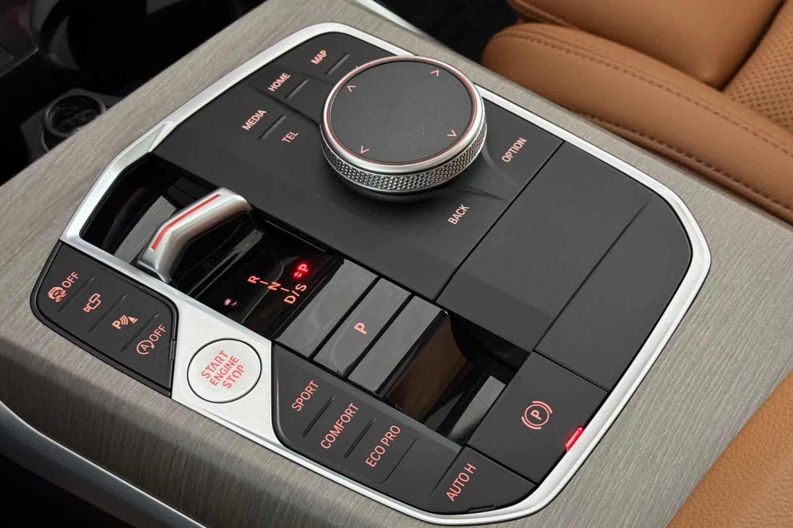 Thumbnail: 2025 BMW 3 Series - 21