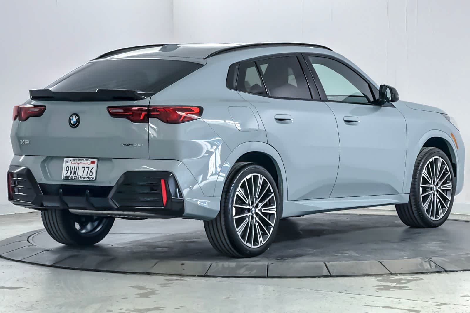 Thumbnail: 2025 BMW X2 - 2