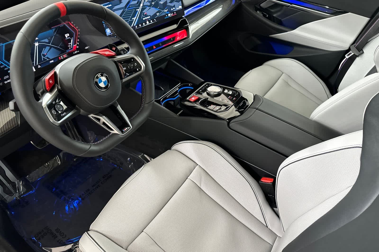 Thumbnail: 2026 BMW M5 - 11