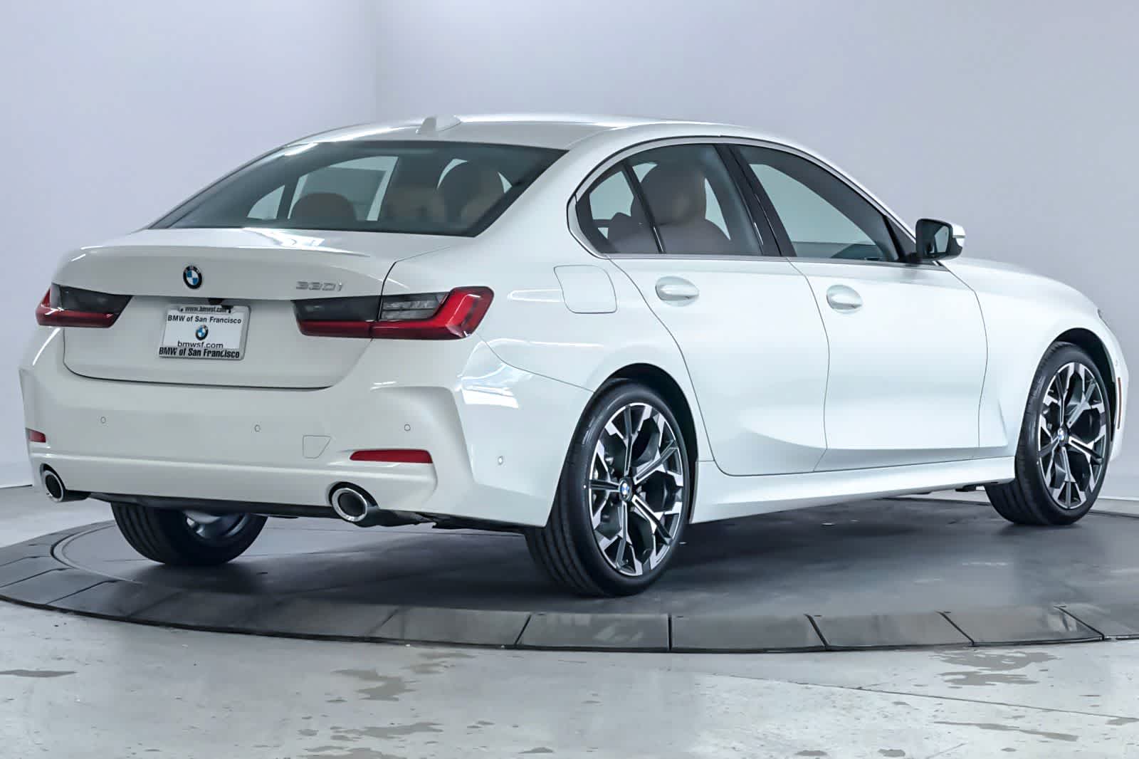 Thumbnail: 2026 BMW 3 Series - 2