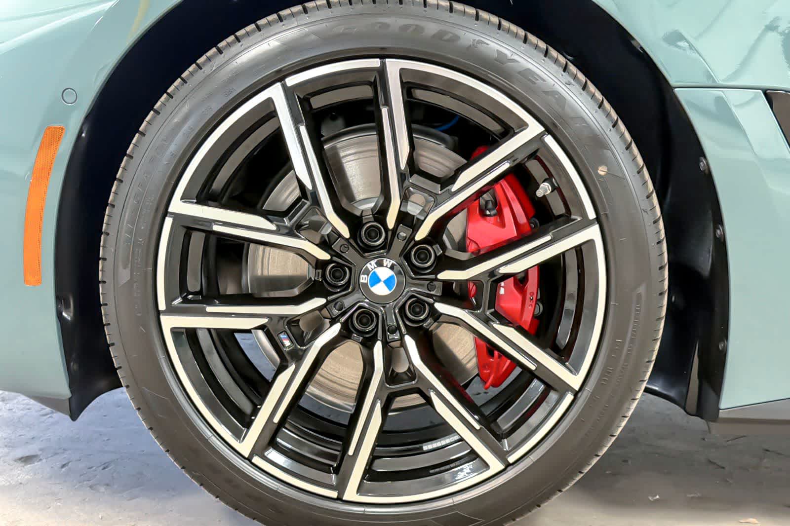 Thumbnail: 2026 BMW i4 - 24