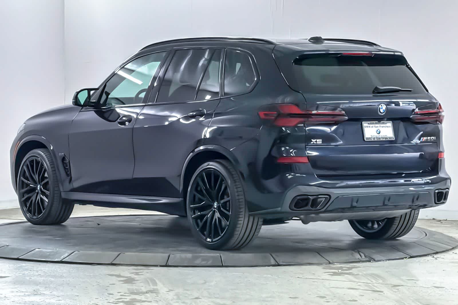 Thumbnail: 2024 BMW M6 - 6