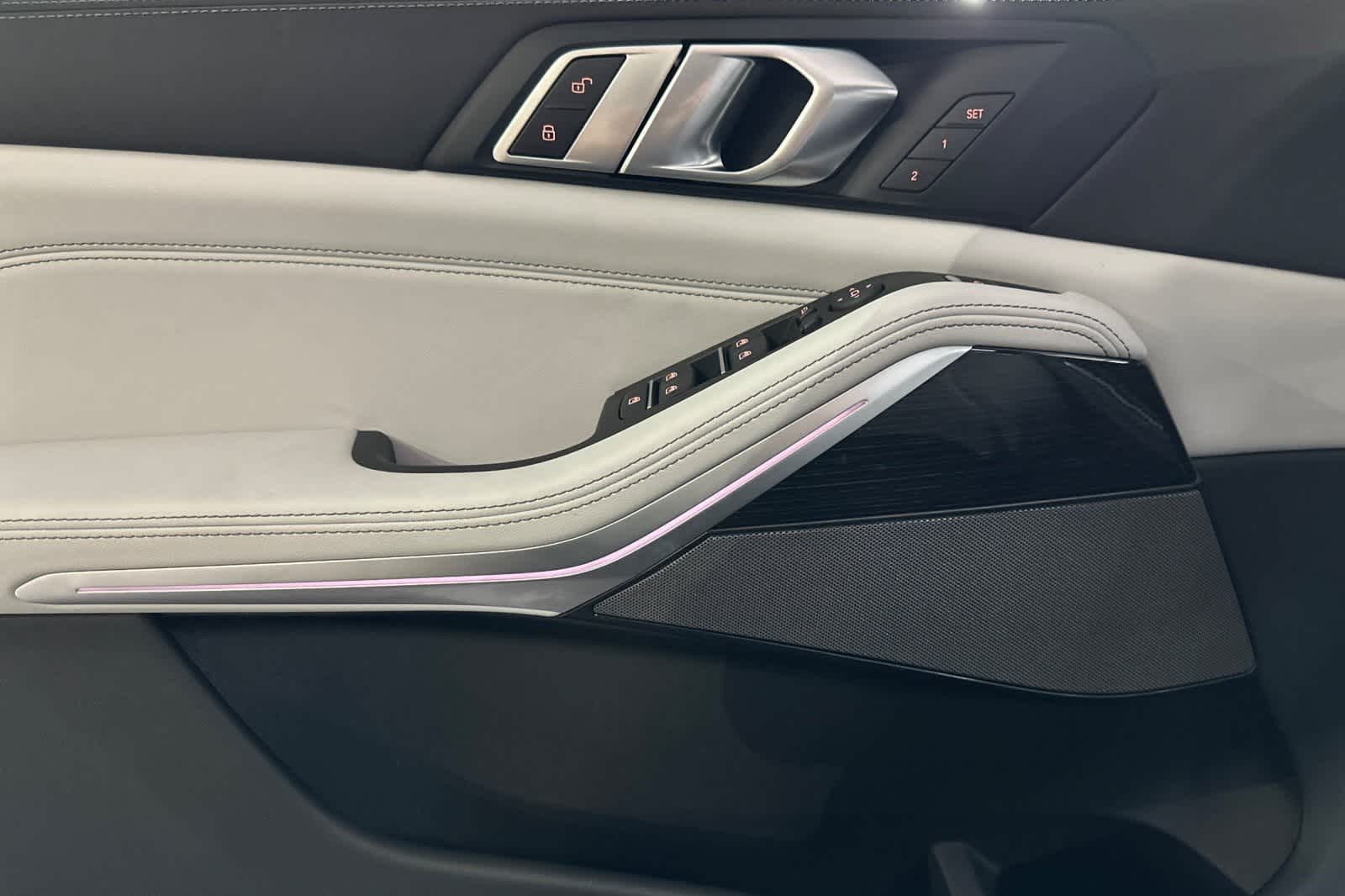 Thumbnail: 2026 BMW X5 - 12