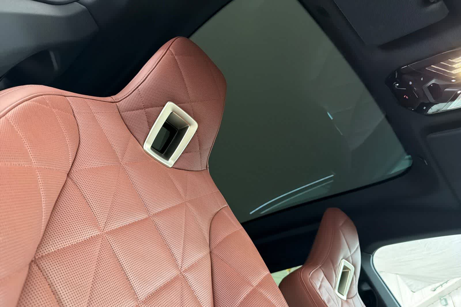 Thumbnail: 2024 BMW iX - 17