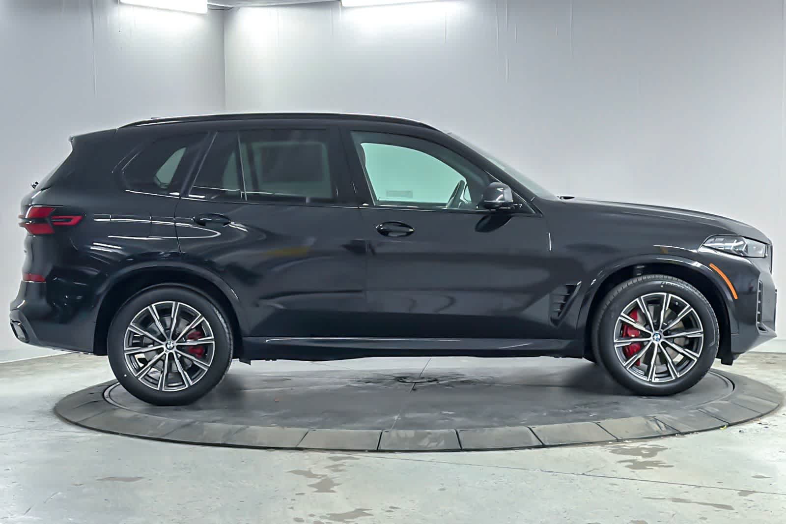 Thumbnail: 2026 BMW X5 - 8