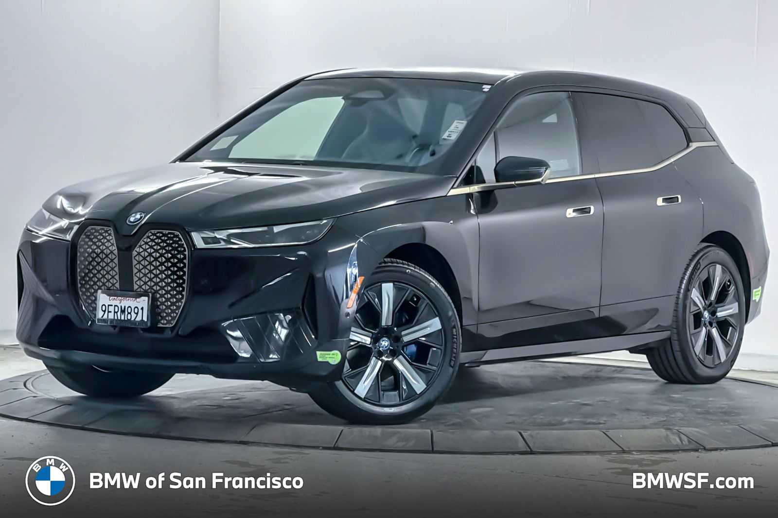 Thumbnail: 2023 BMW iX - 1