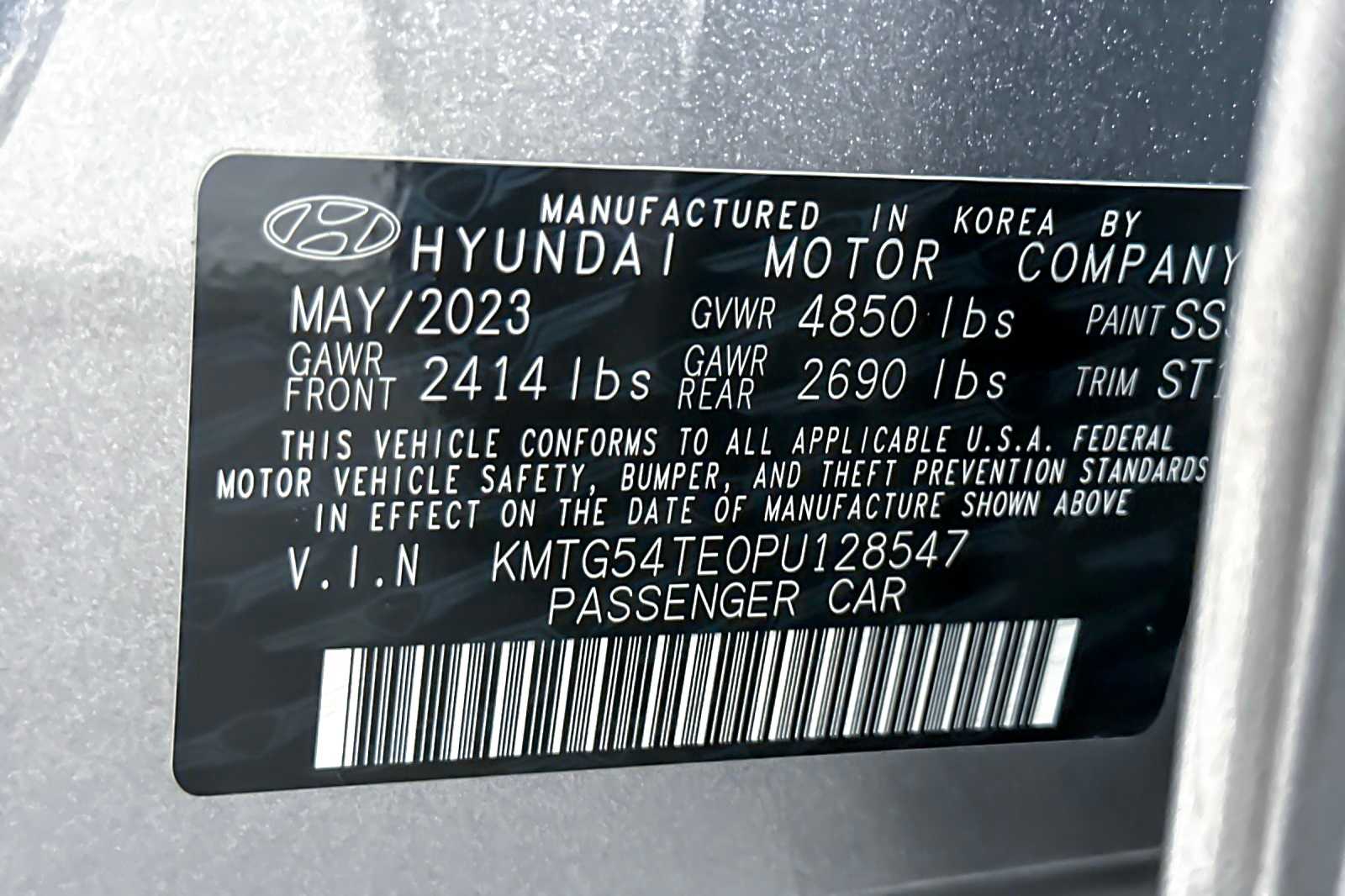 Thumbnail: 2023 Genesis G70 - 29