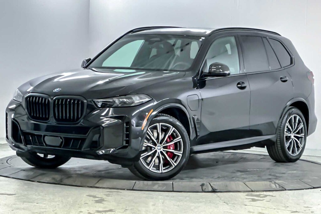 New 2026 BMW X5 PHEV xDrive50e SUV