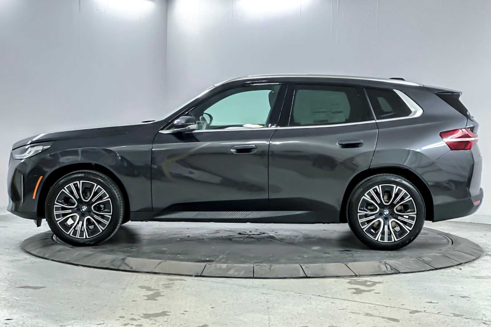 Thumbnail: 2026 BMW X3 - 5