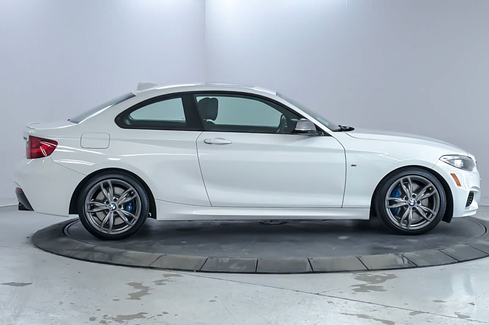 Thumbnail: 2014 BMW 2 Series - 8