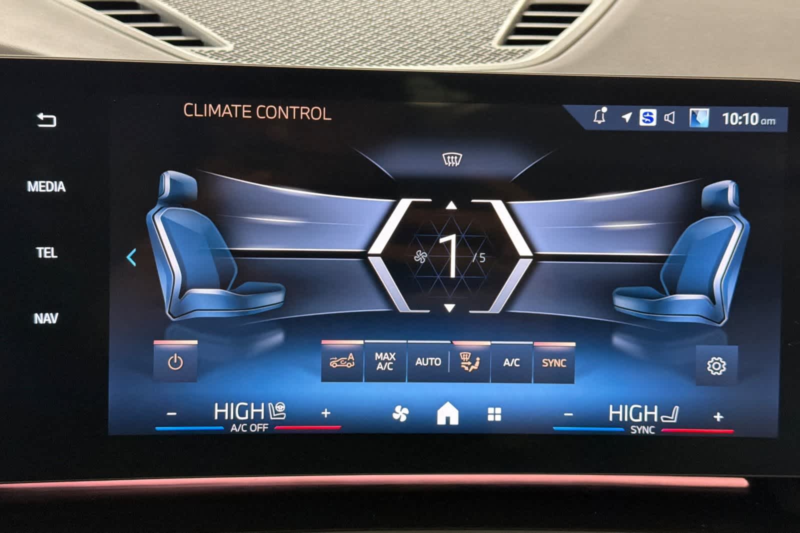 Thumbnail: 2025 BMW X1 - 20