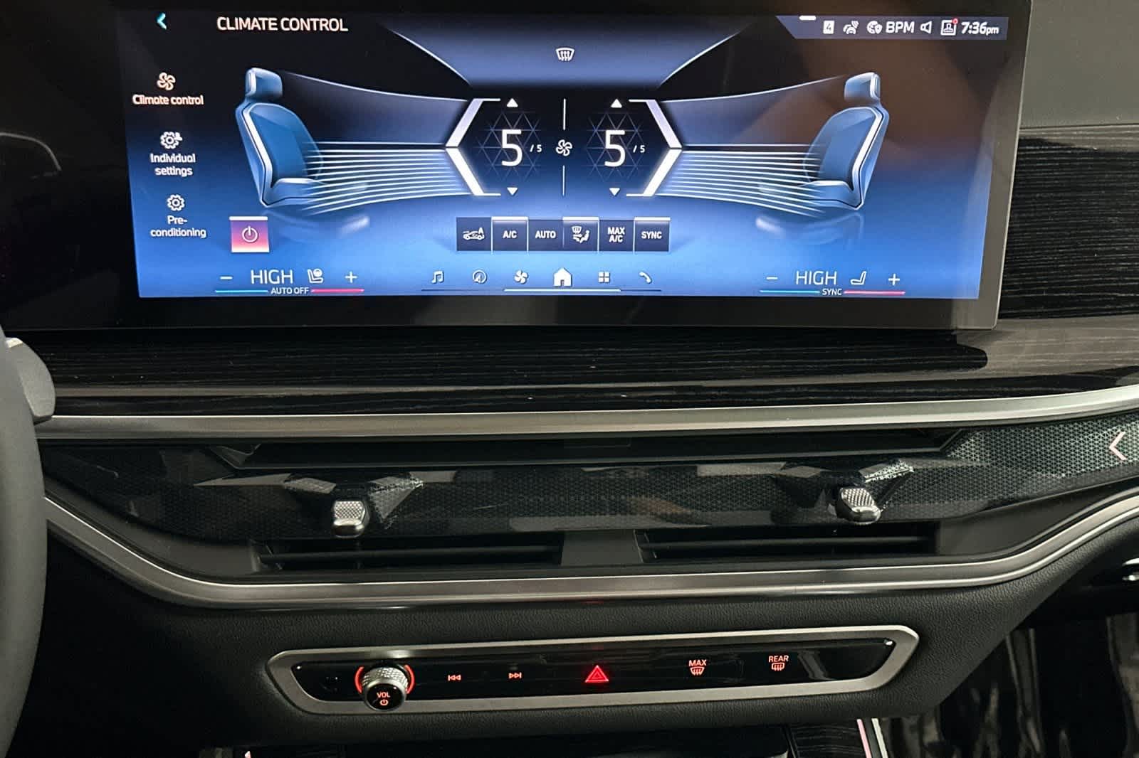 Thumbnail: 2026 BMW X5 - 21