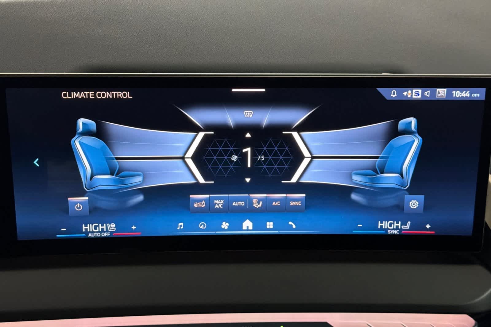 Thumbnail: 2025 BMW X3 - 21