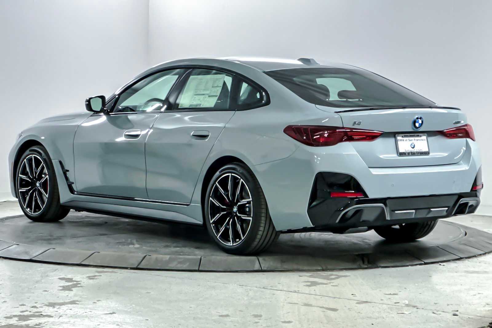 Thumbnail: 2025 BMW i4 - 6