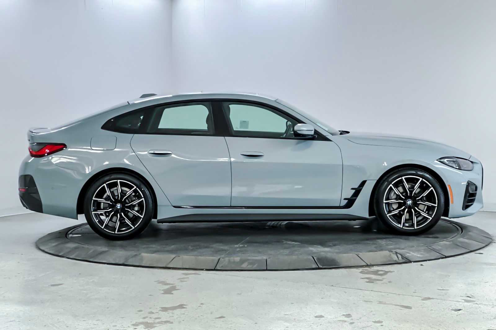 Thumbnail: 2022 BMW 4 Series - 8