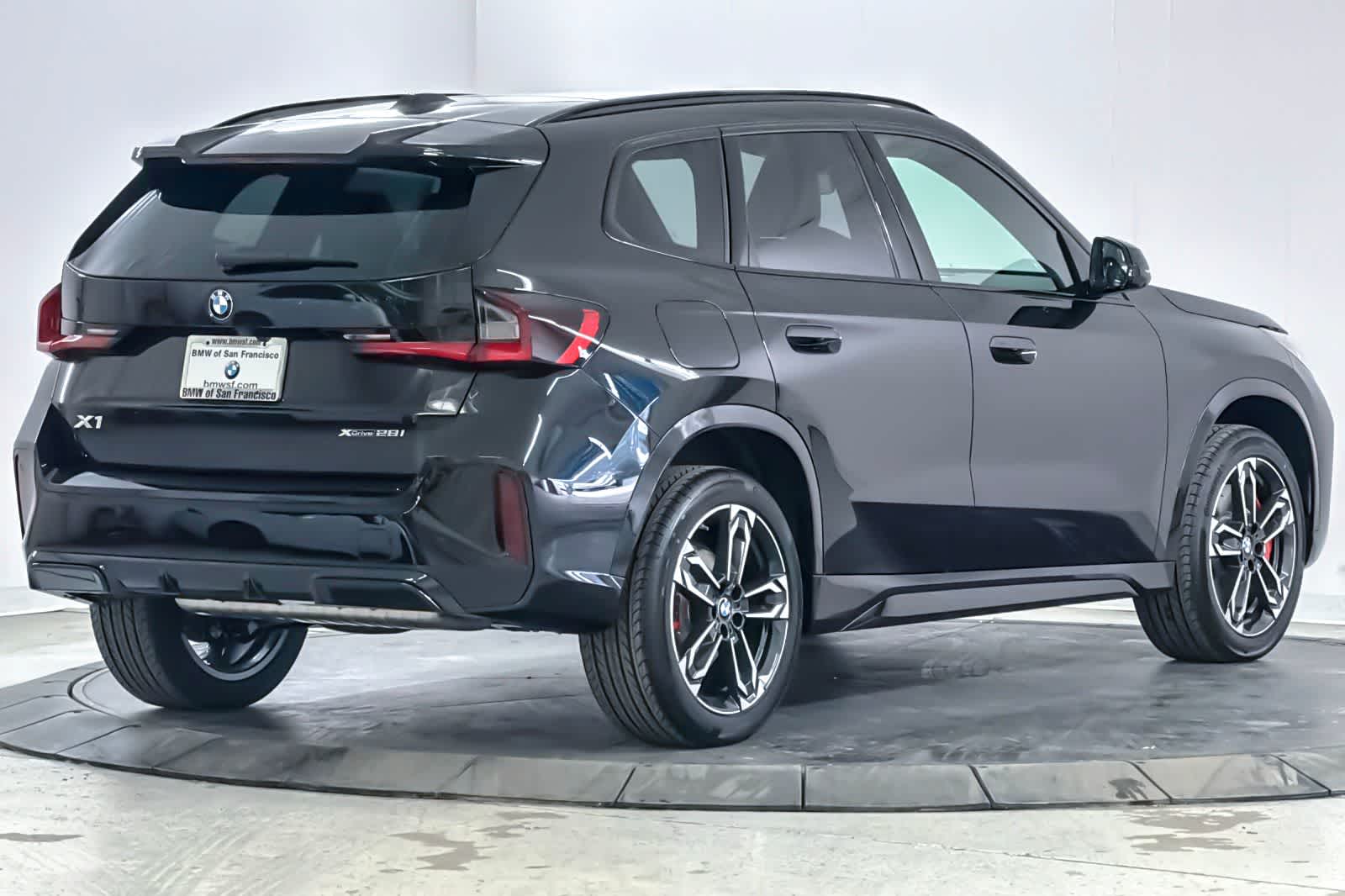 Thumbnail: 2026 BMW X1 - 2