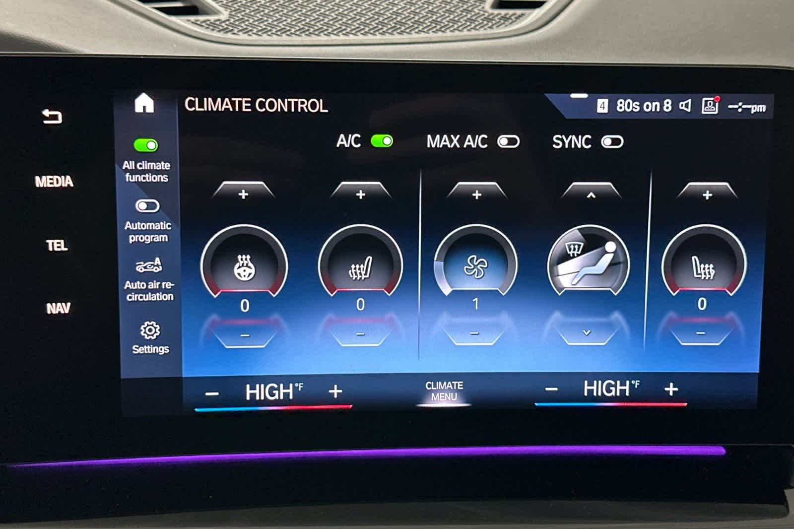 Thumbnail: 2023 BMW X1 - 21