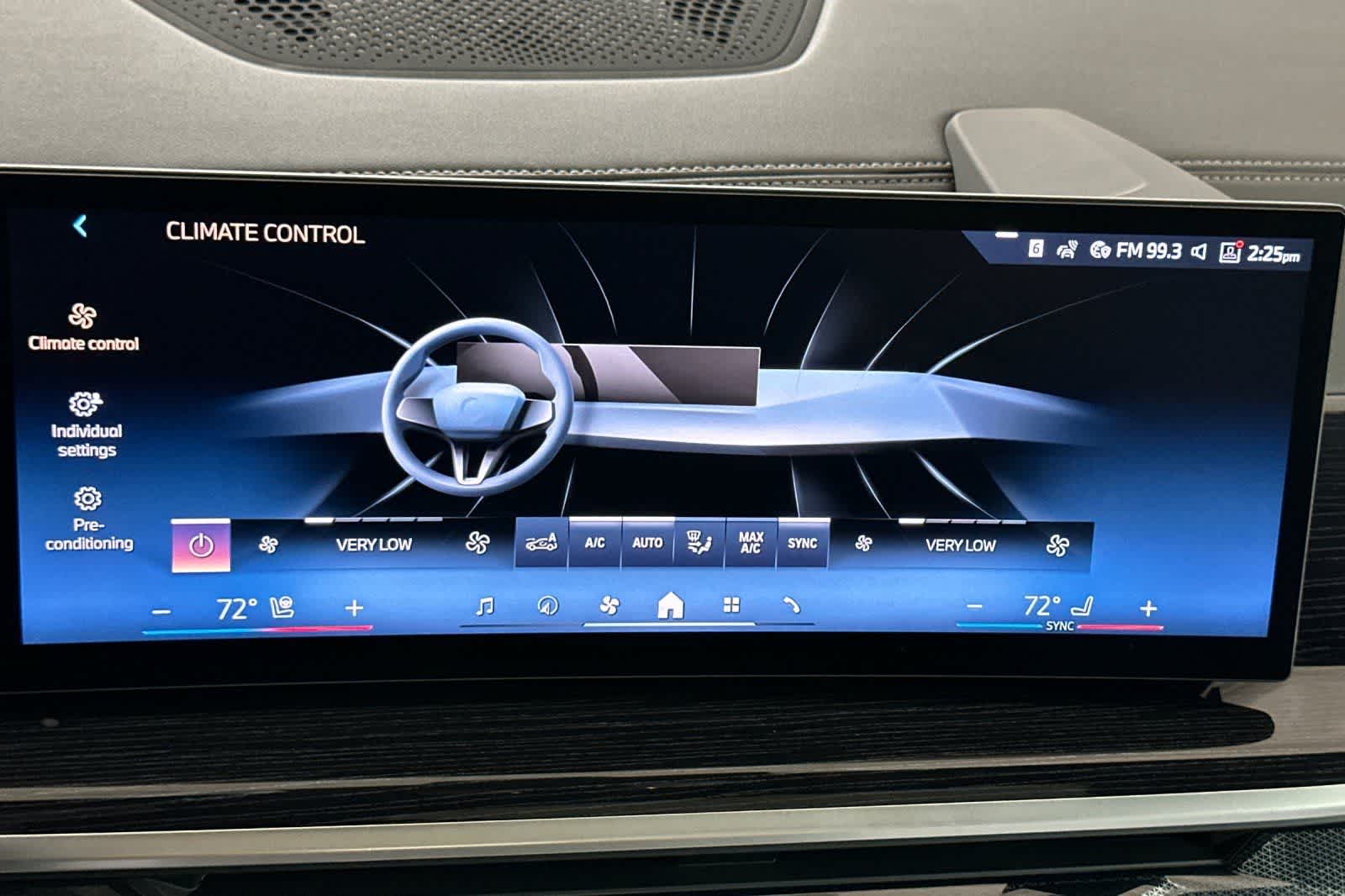 Thumbnail: 2026 BMW X5 - 21