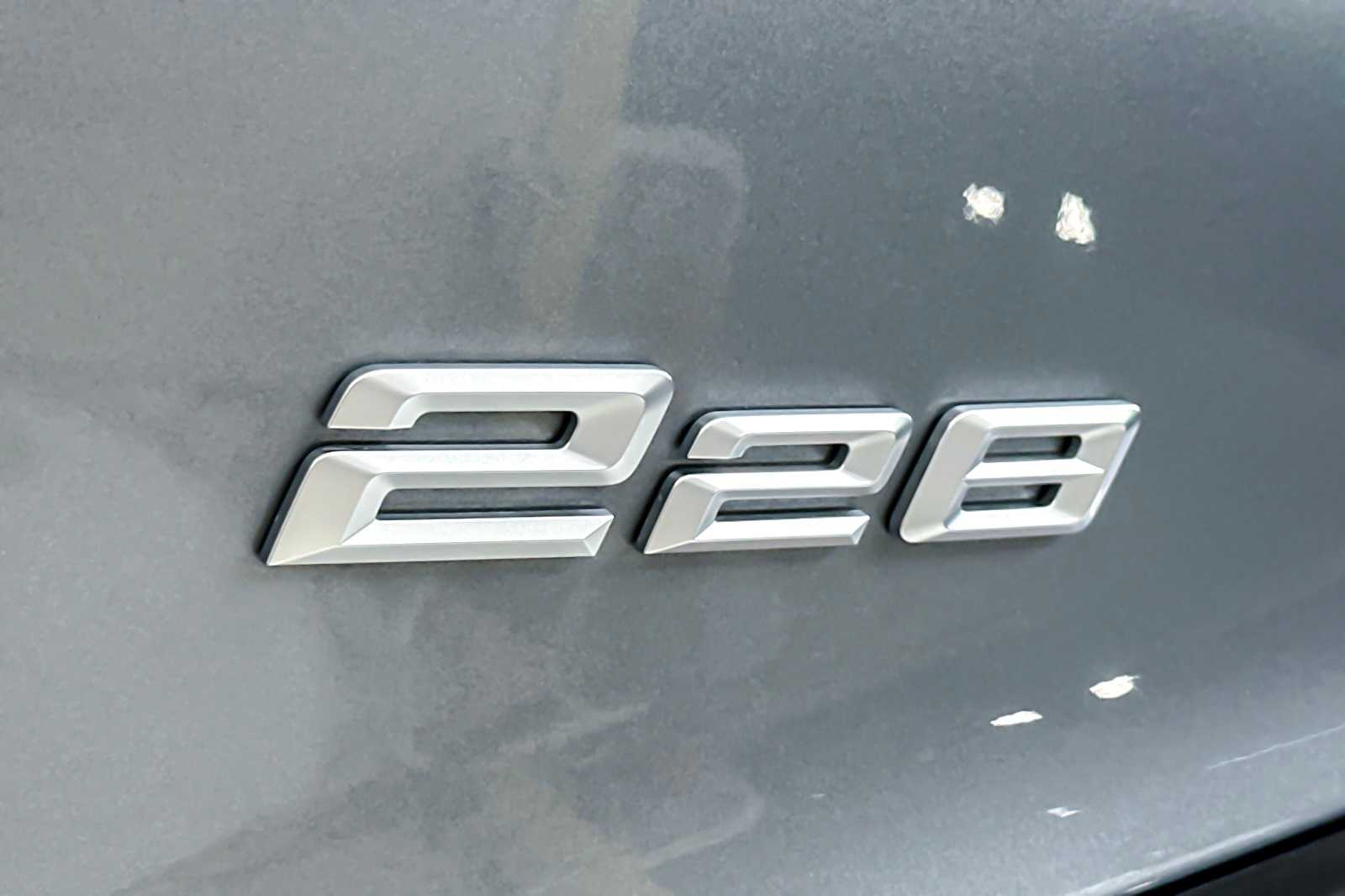 Thumbnail: 2025 BMW 2 Series - 26