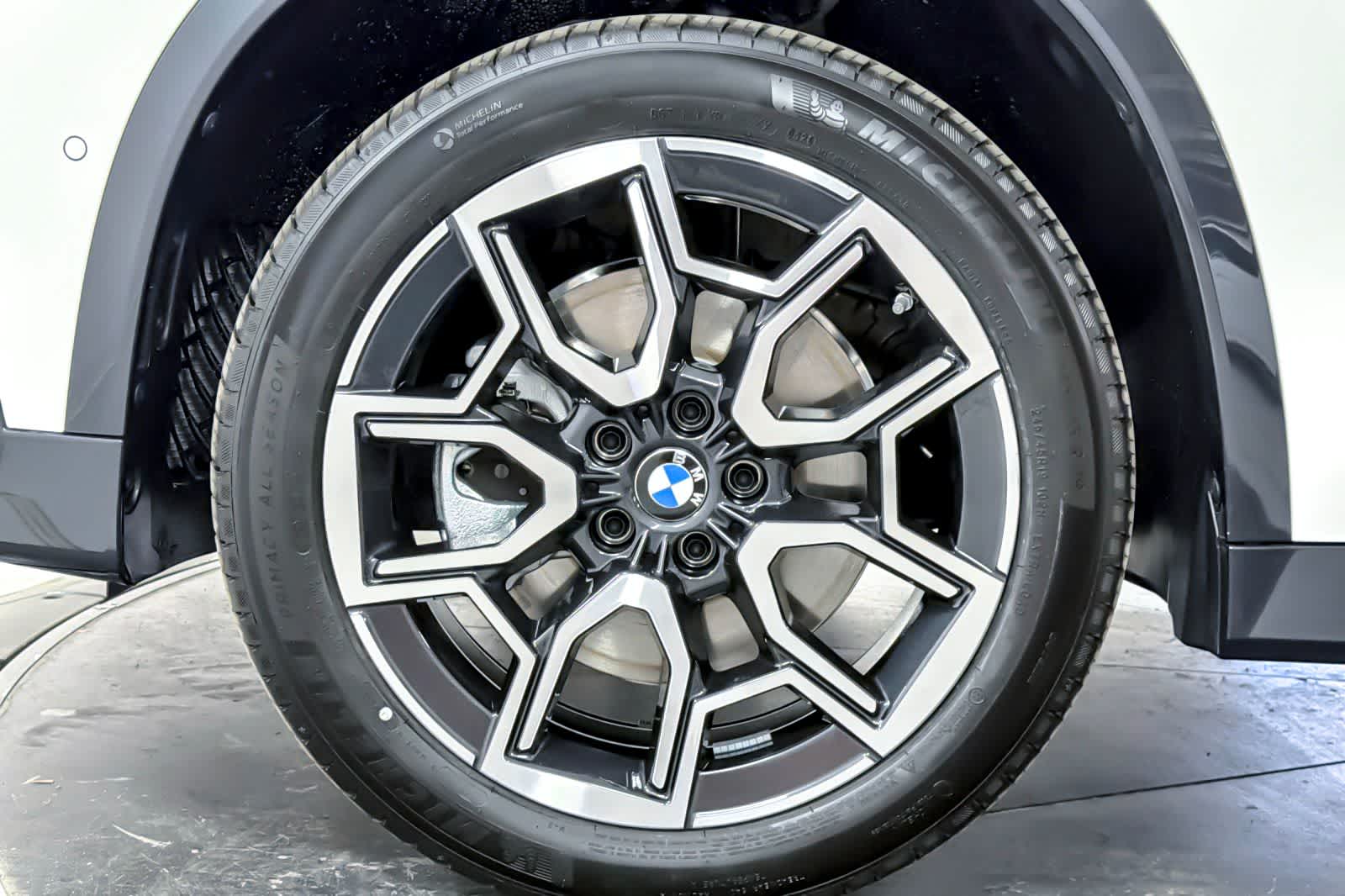 Thumbnail: 2026 BMW X1 - 25