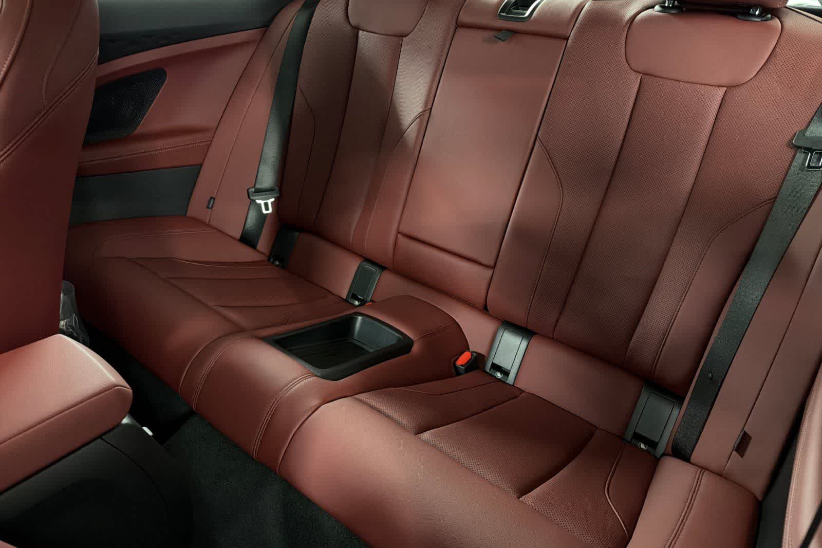 Thumbnail: 2025 BMW 2 Series - 4