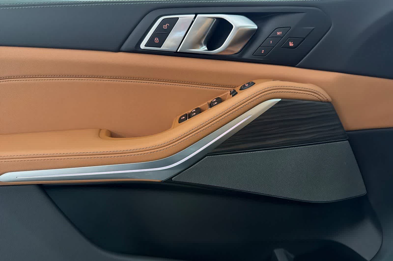 Thumbnail: 2026 BMW X5 - 12