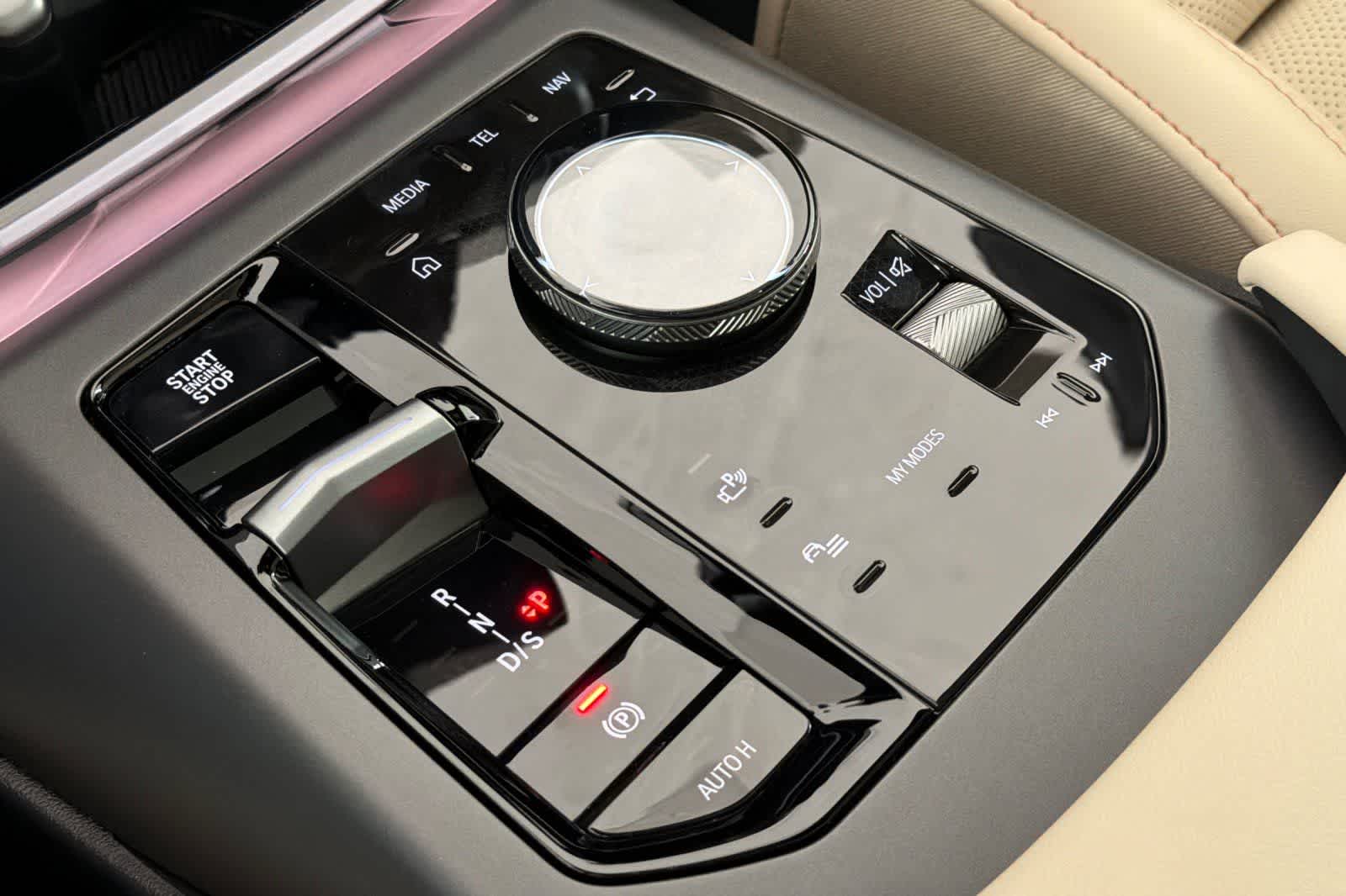 Thumbnail: 2026 BMW X3 - 22