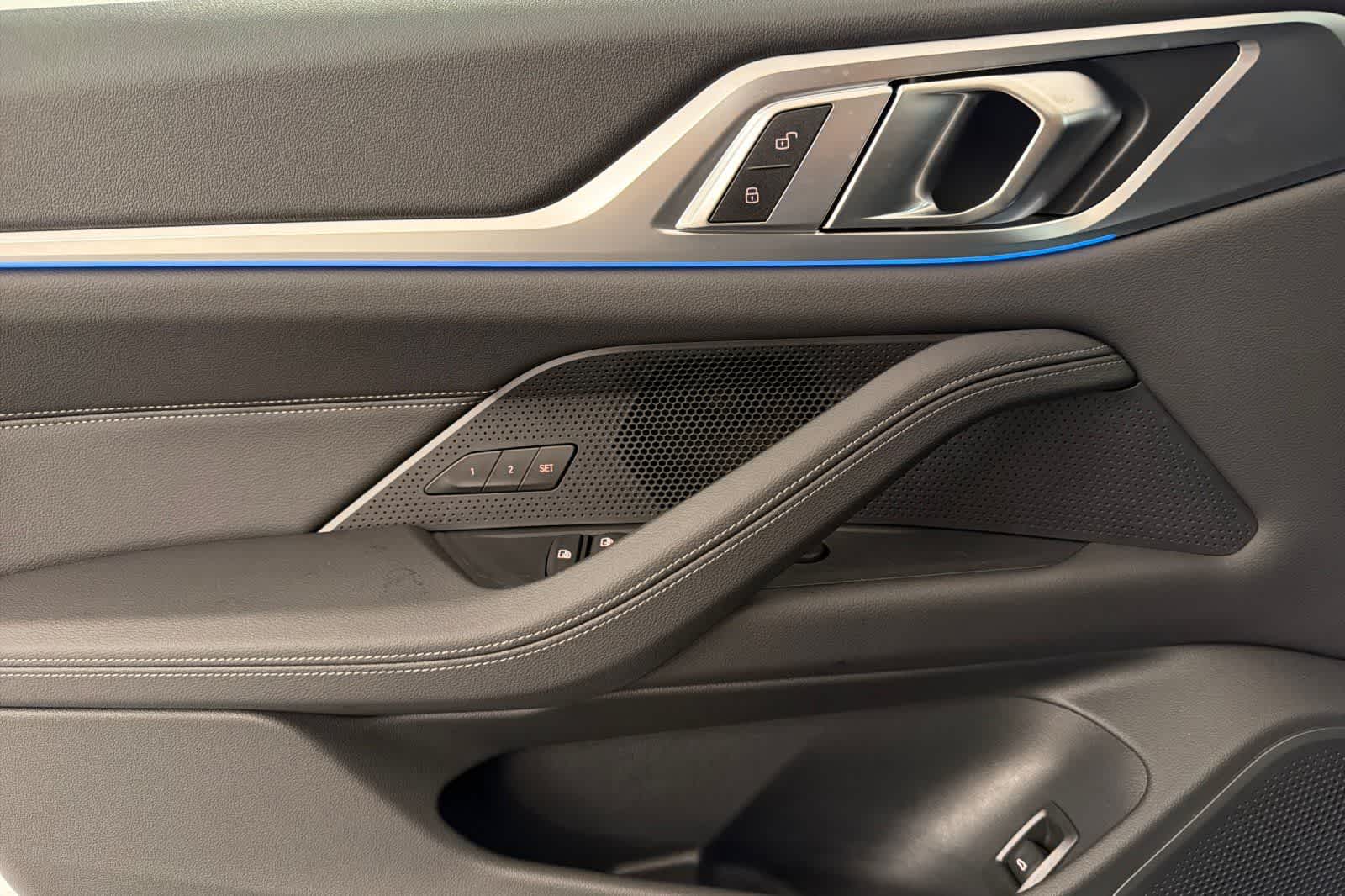 Thumbnail: 2026 BMW i4 - 12