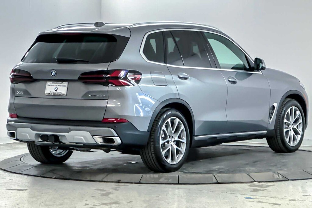 New 2026 BMW X5 PHEV xDrive50e SUV
