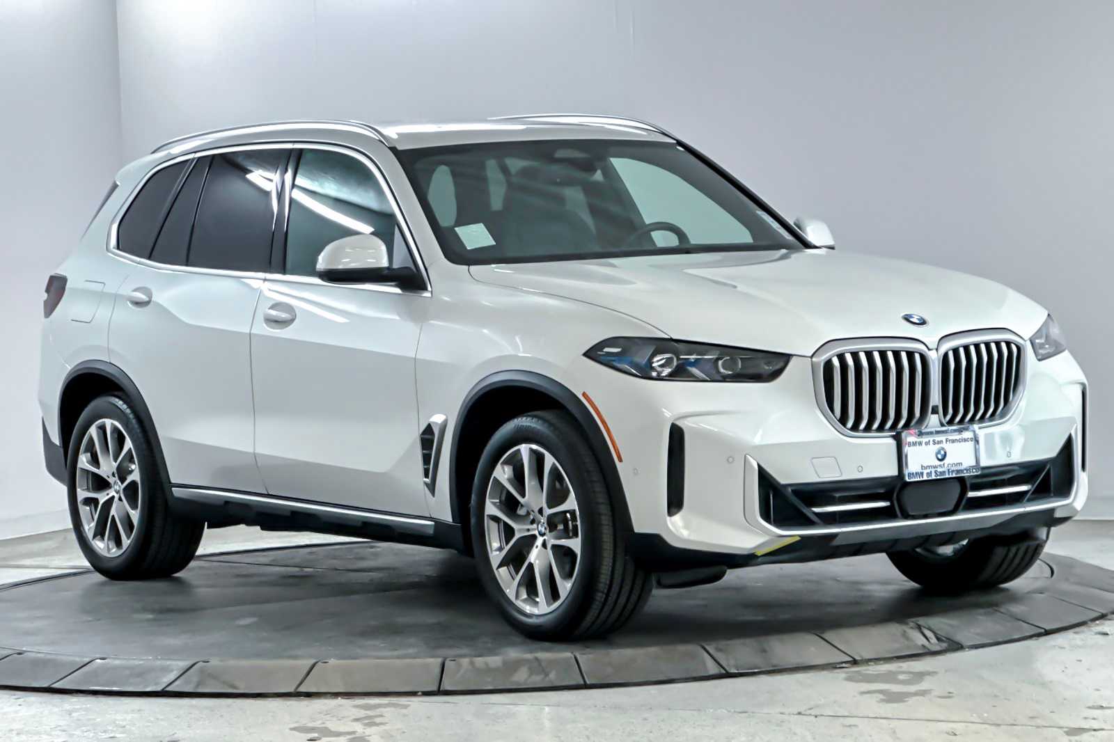 Thumbnail: 2024 BMW X5 - 9