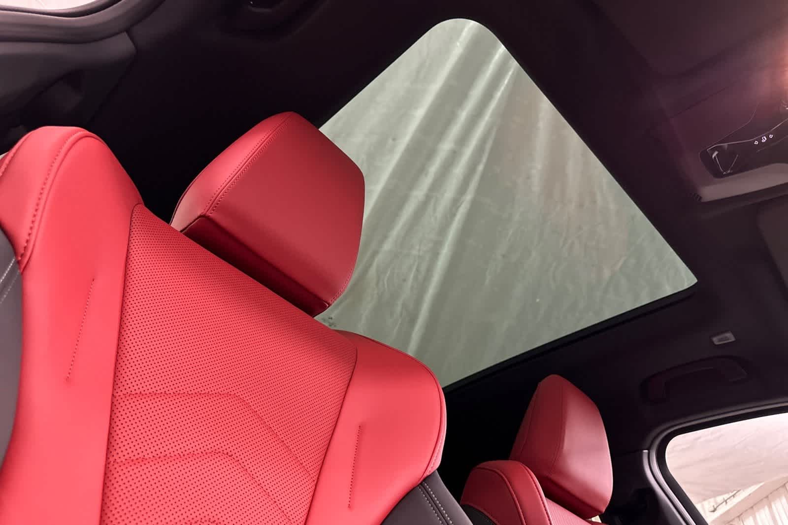 Thumbnail: 2025 BMW X2 - 17