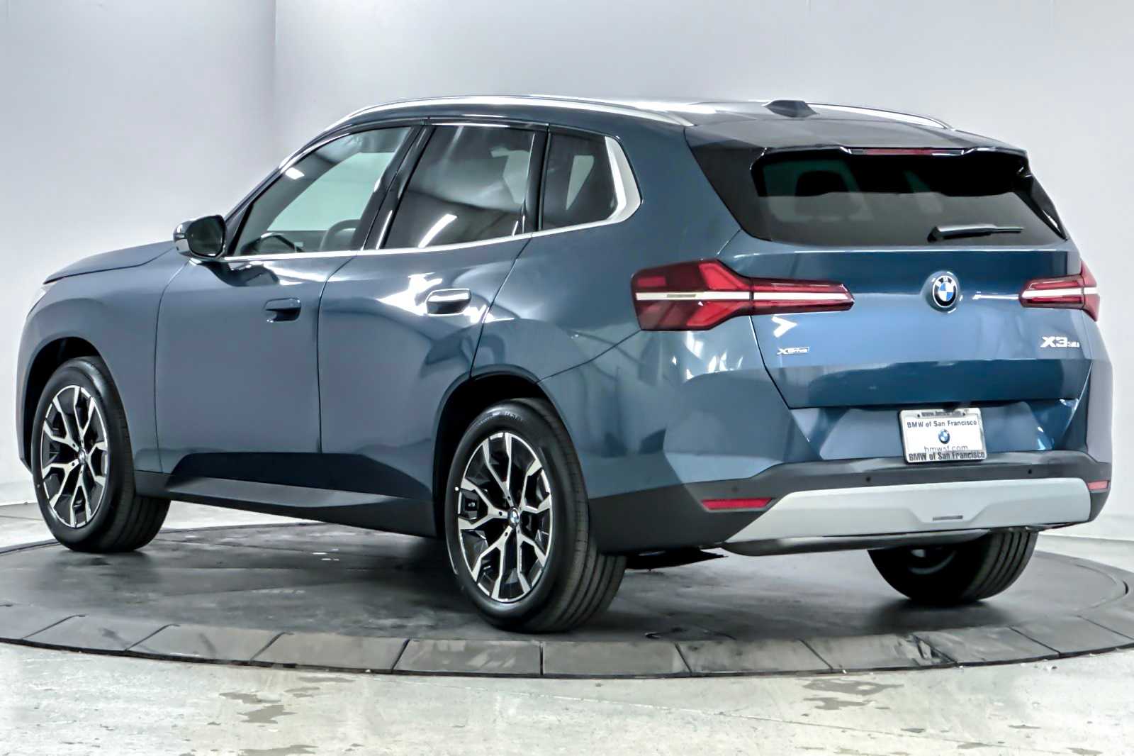 Thumbnail: 2026 BMW X3 - 6