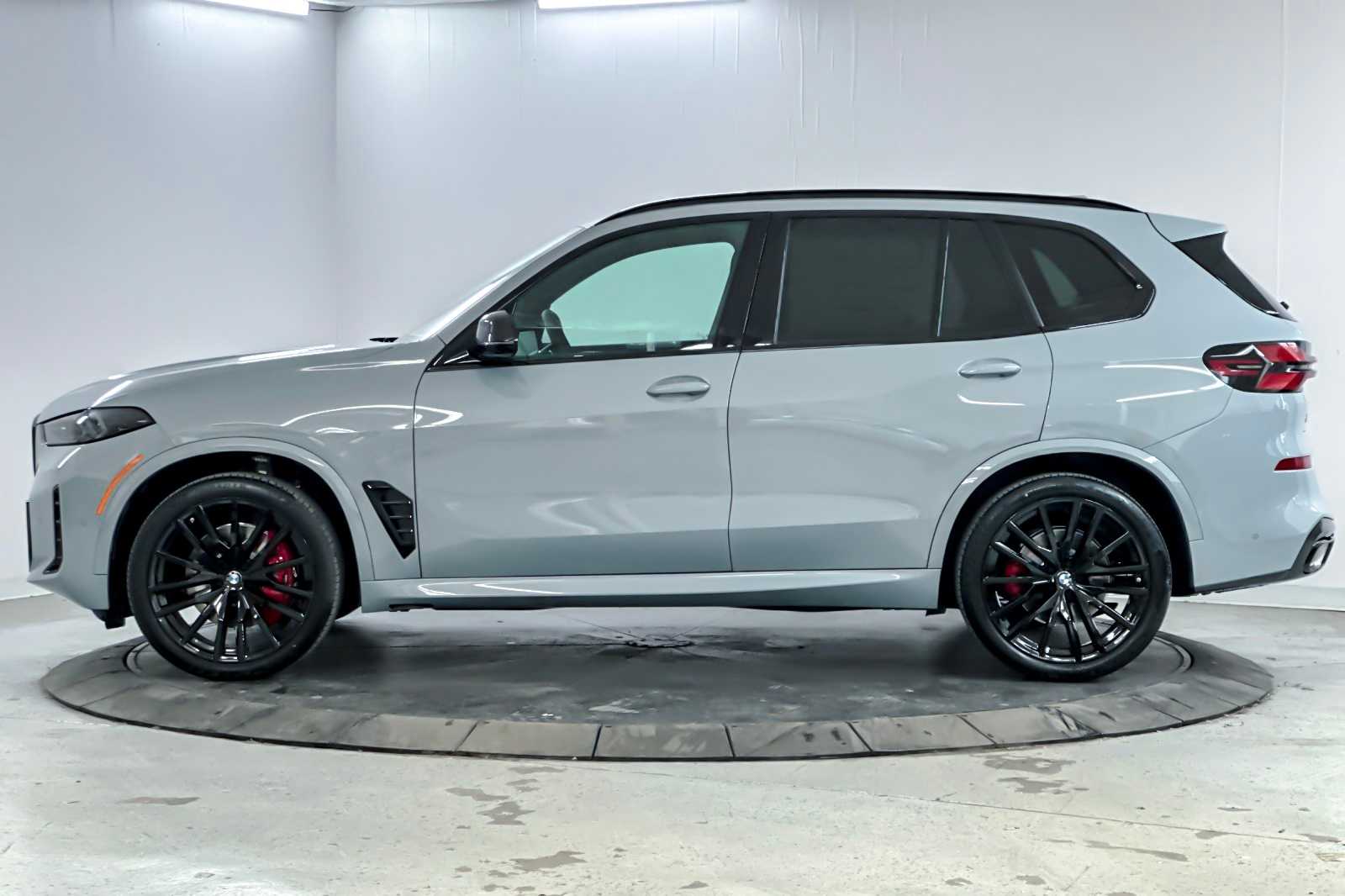 Thumbnail: 2026 BMW X5 - 5