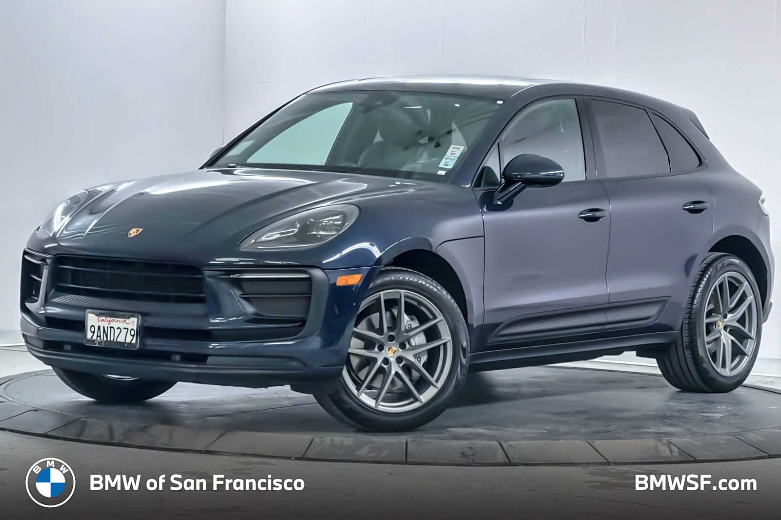 Thumbnail: 2022 Porsche Macan - 1