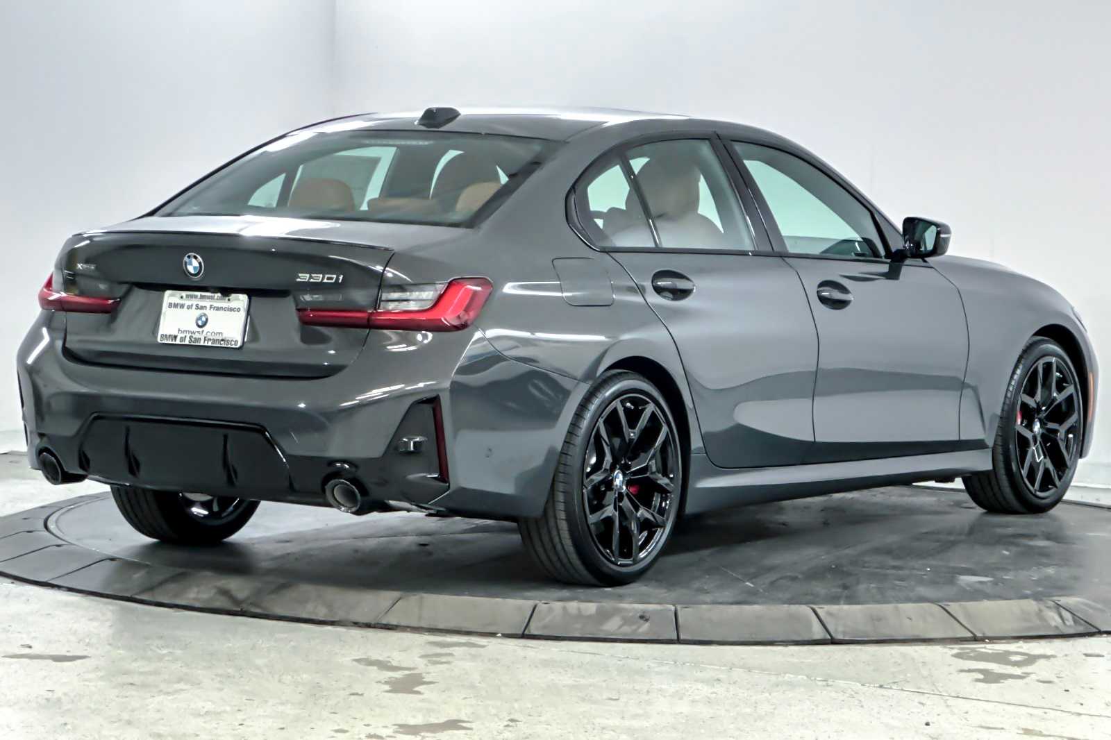 Thumbnail: 2026 BMW 3 Series - 2