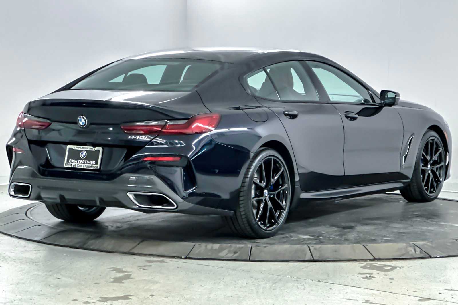 Thumbnail: 2022 BMW 8 Series - 2