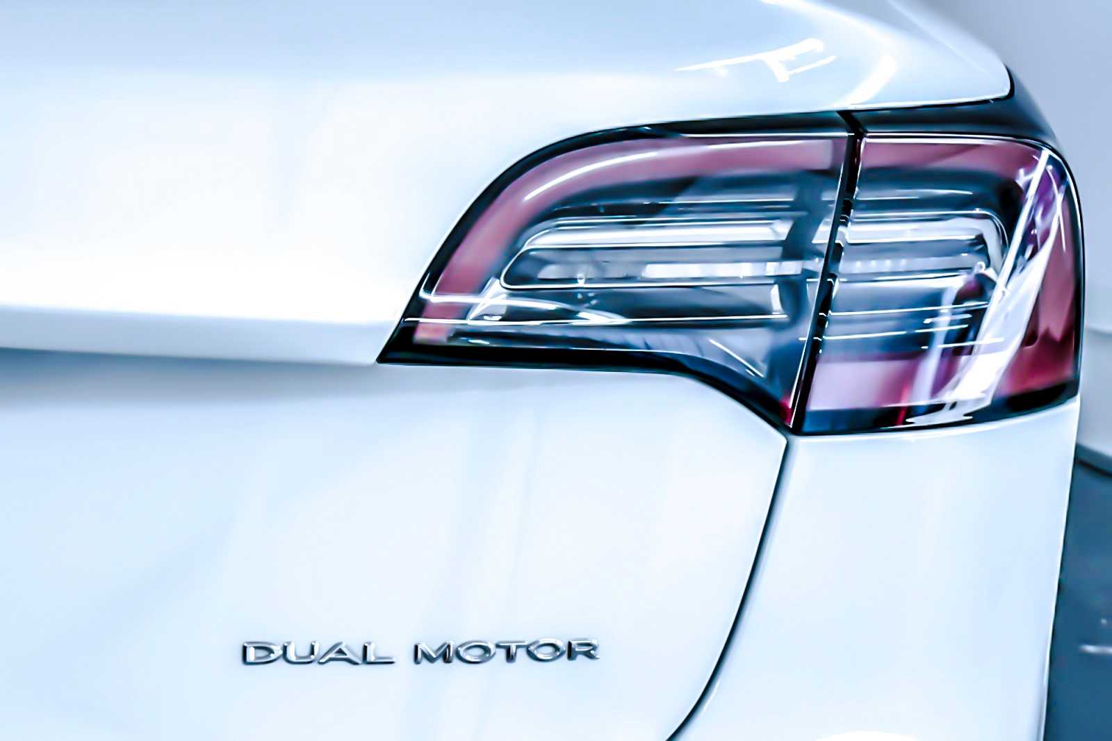 Thumbnail: 2020 Tesla Model 3 - 26