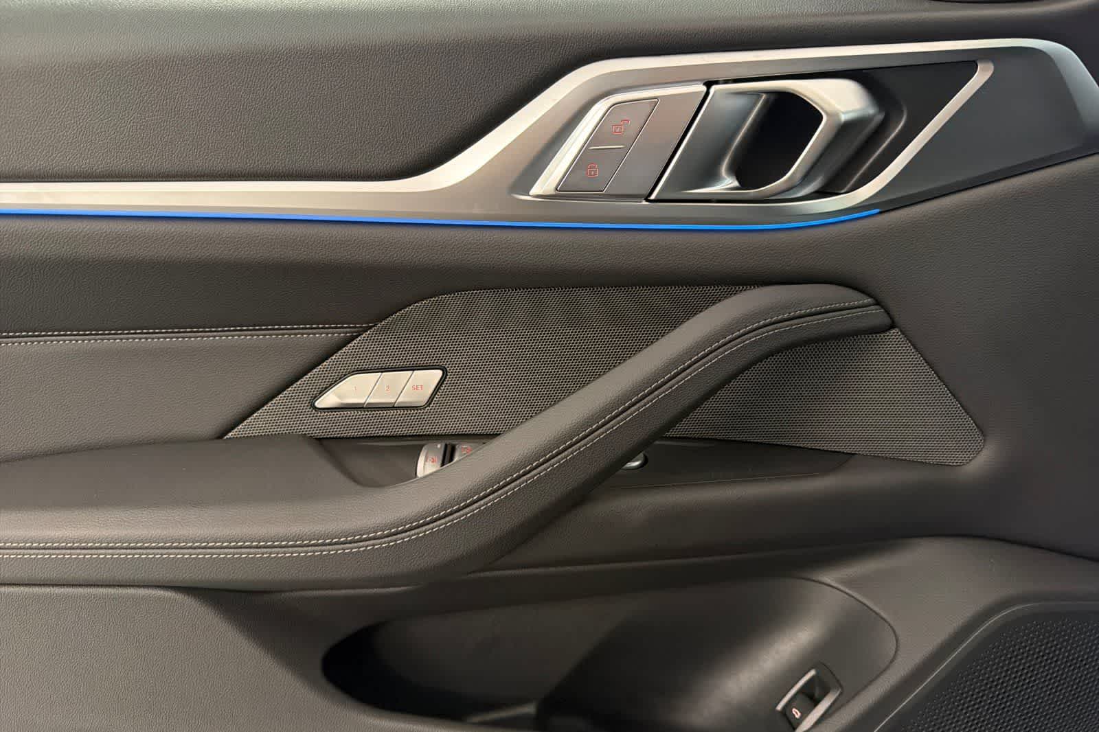 Thumbnail: 2026 BMW i4 - 12