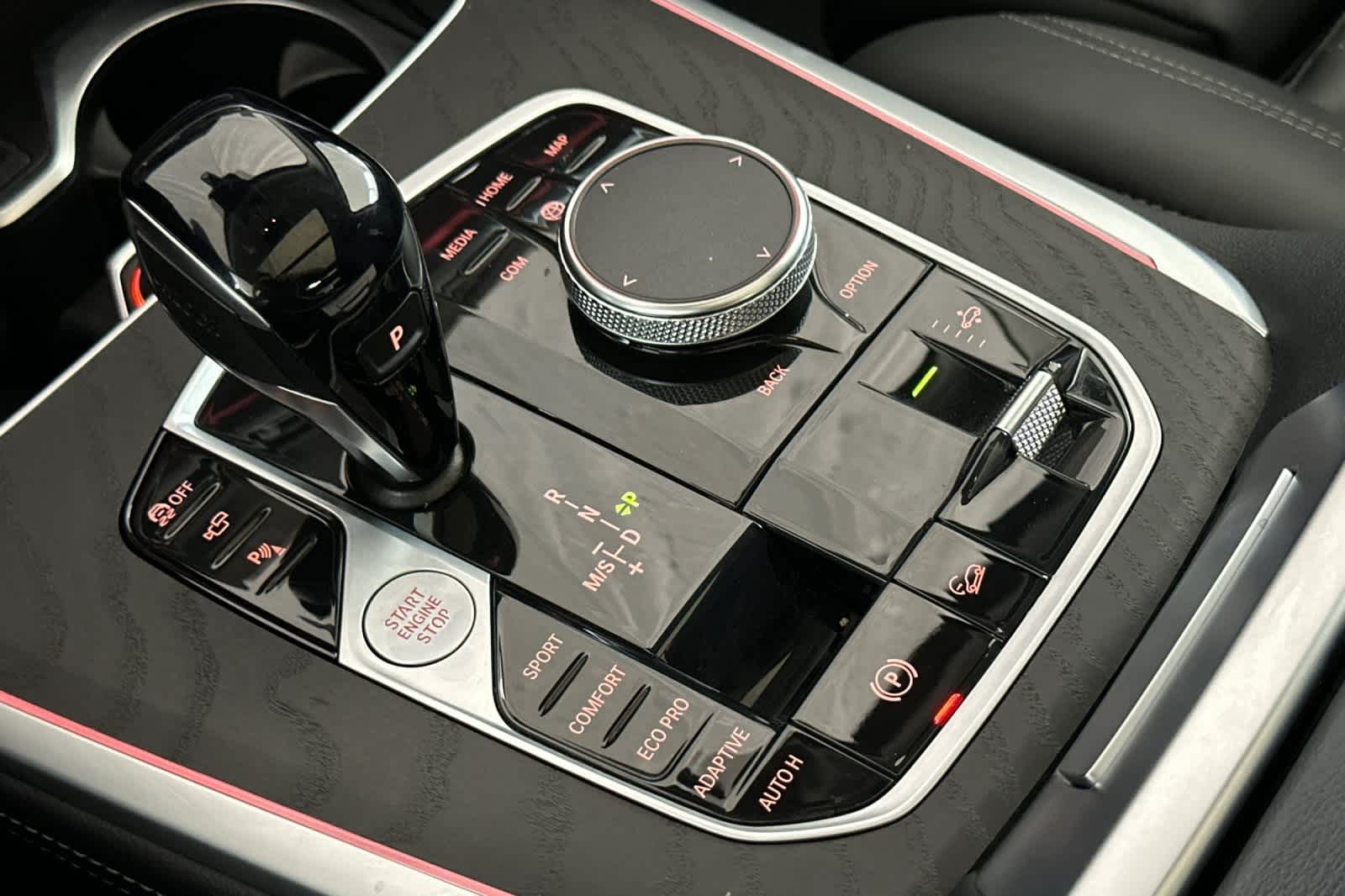 Thumbnail: 2022 BMW X7 - 22