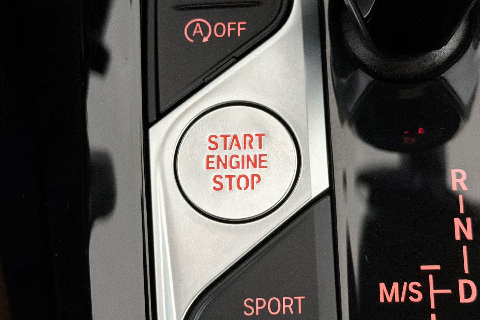 Thumbnail: 2023 BMW X4 - 23