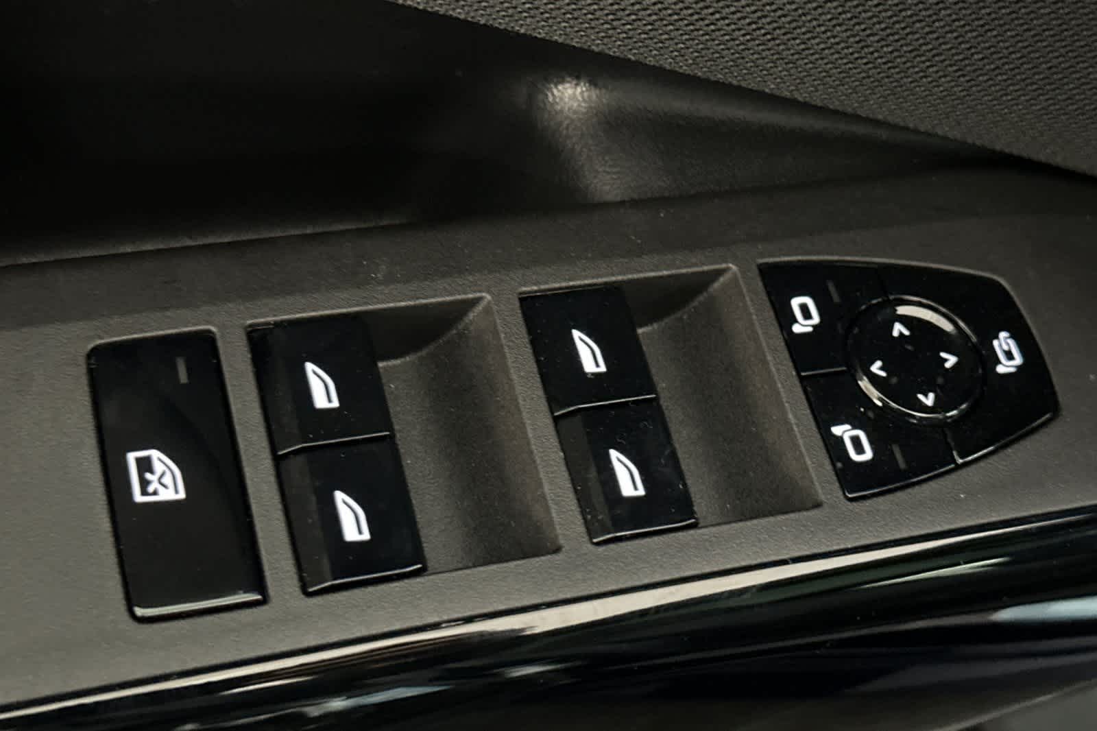 Thumbnail: 2026 BMW X3 - 13