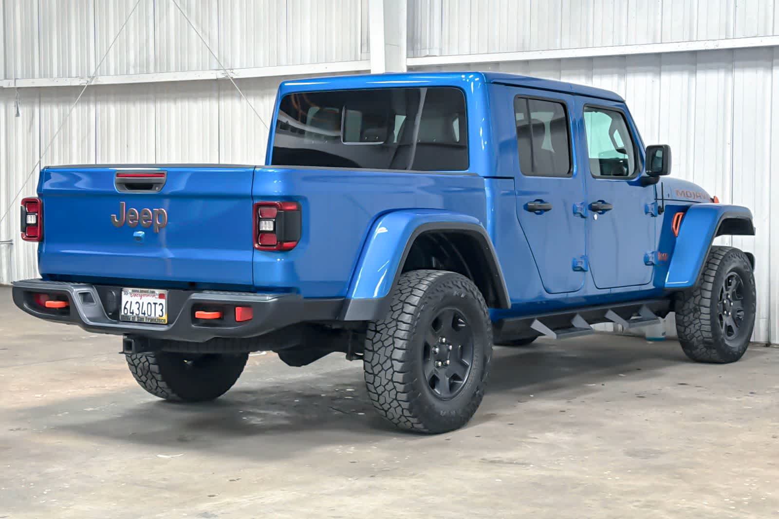 Thumbnail: 2023 Jeep Gladiator - 2