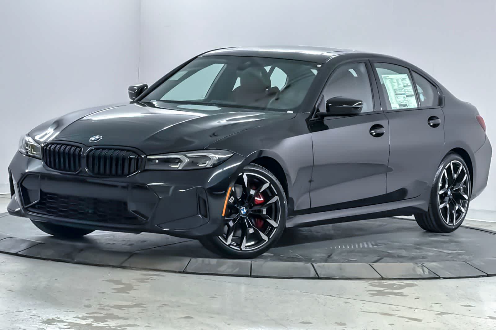 Thumbnail: 2026 BMW 3 Series - 1