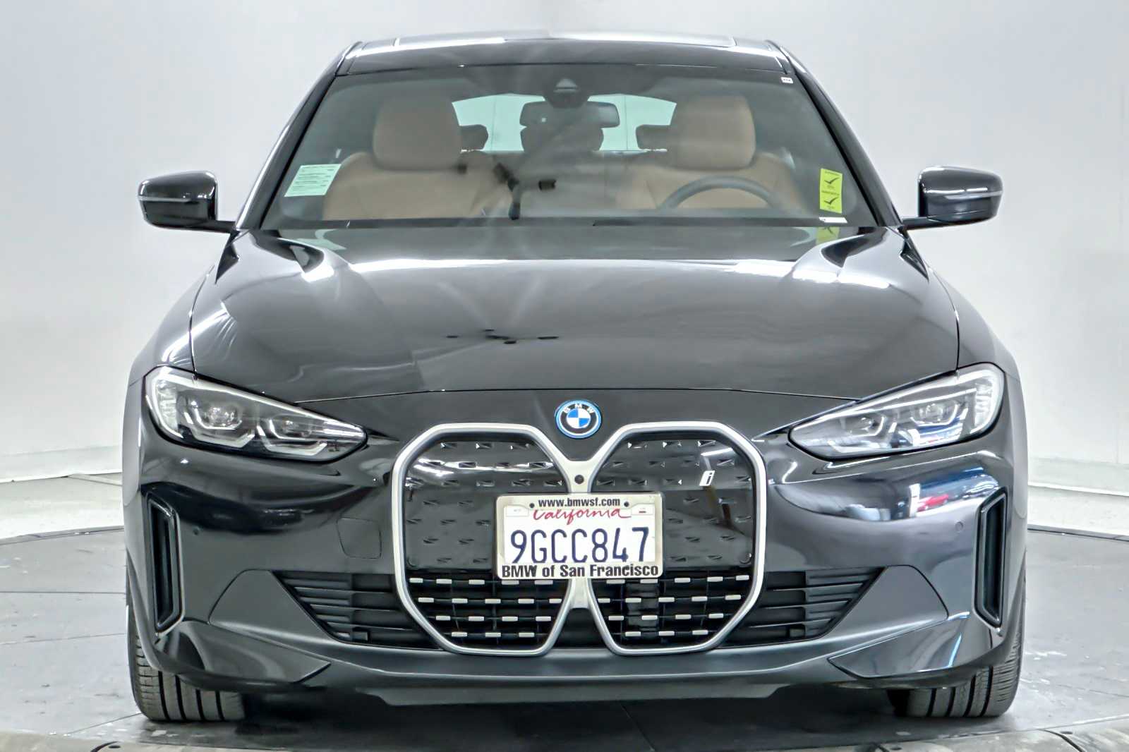 Thumbnail: 2023 BMW i4 - 10