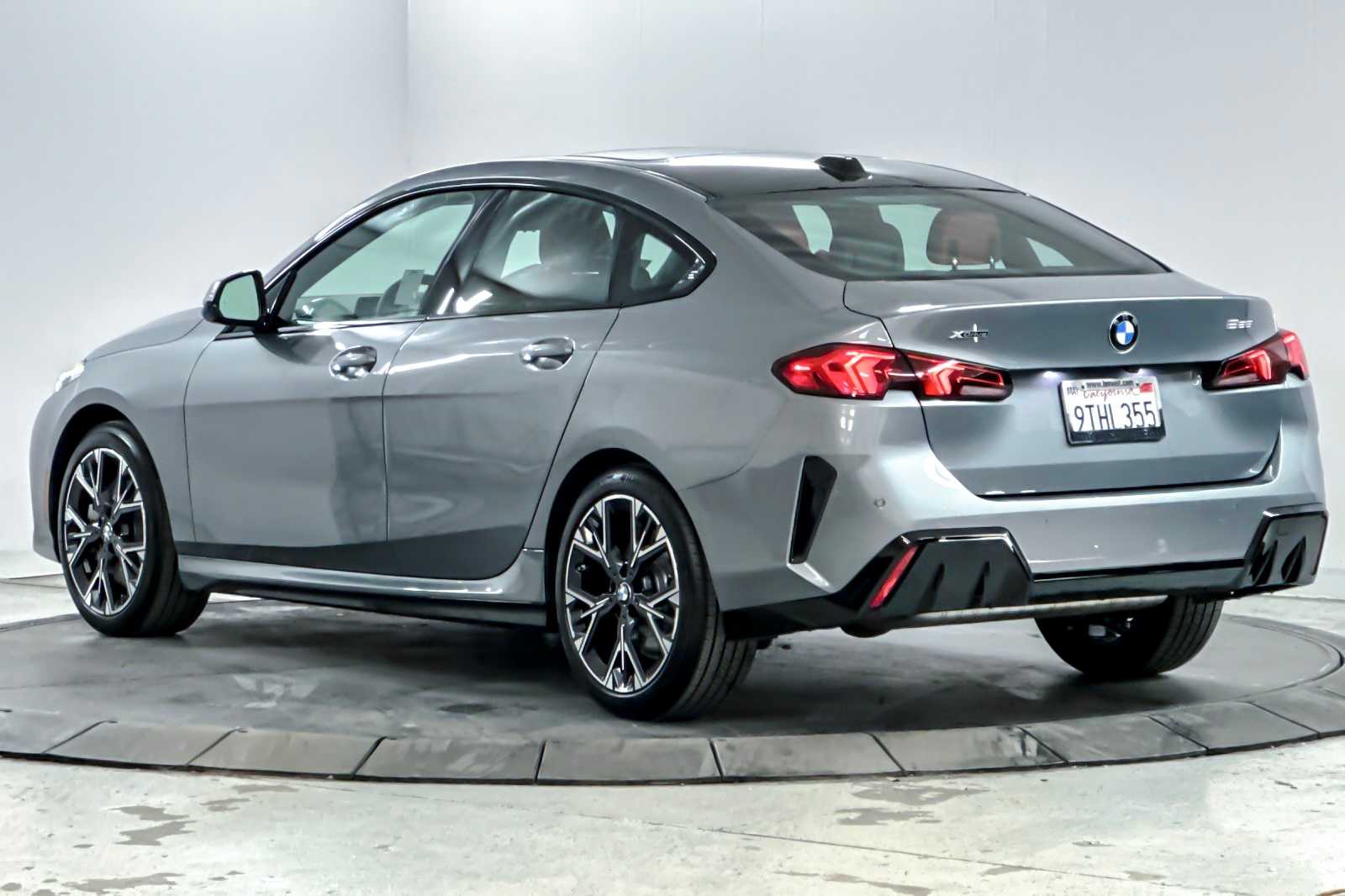 Thumbnail: 2025 BMW 2 Series - 6