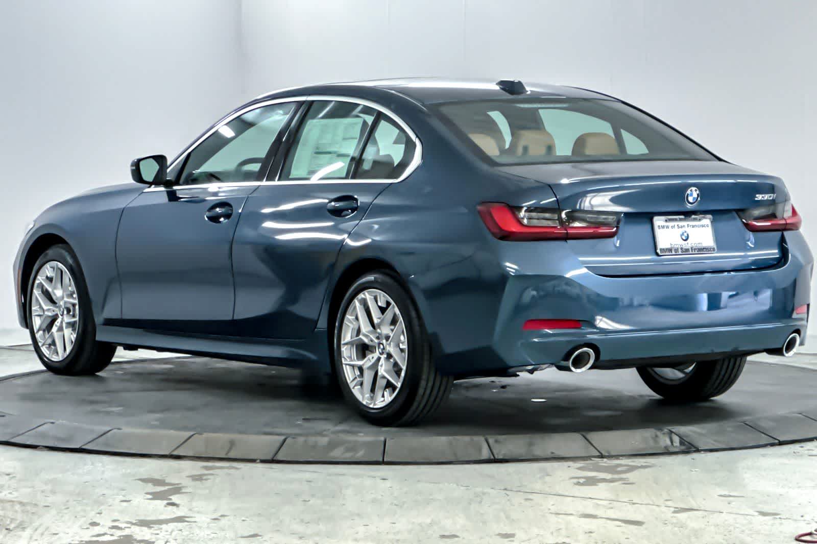 Thumbnail: 2026 BMW 3 Series - 6