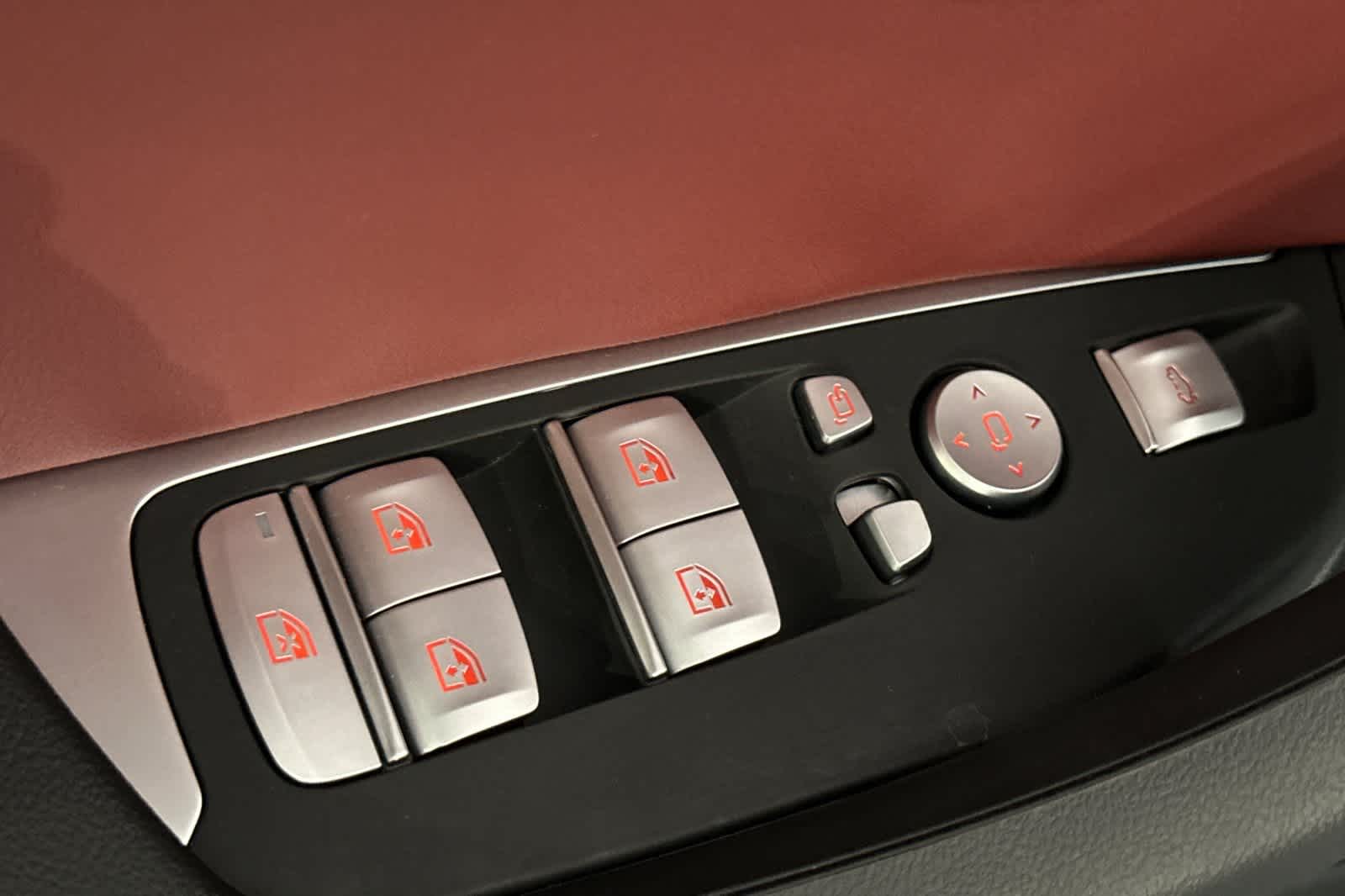 Thumbnail: 2024 BMW X3 - 13