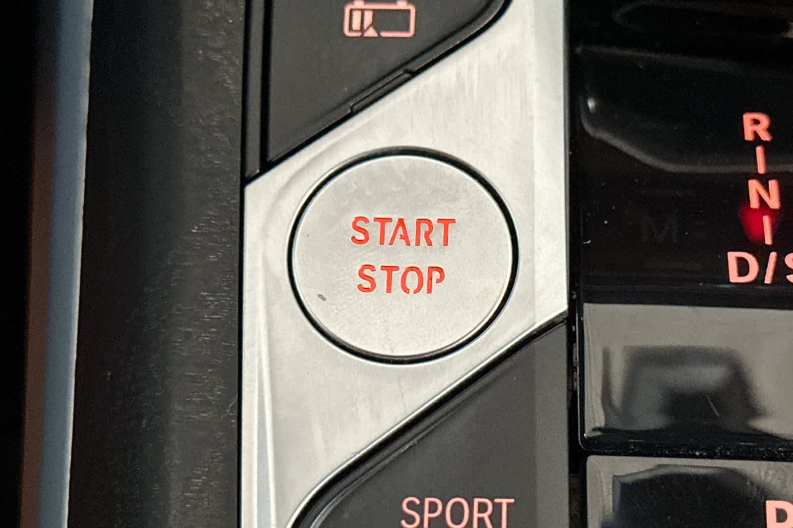 Thumbnail: 2023 BMW 3 Series - 22